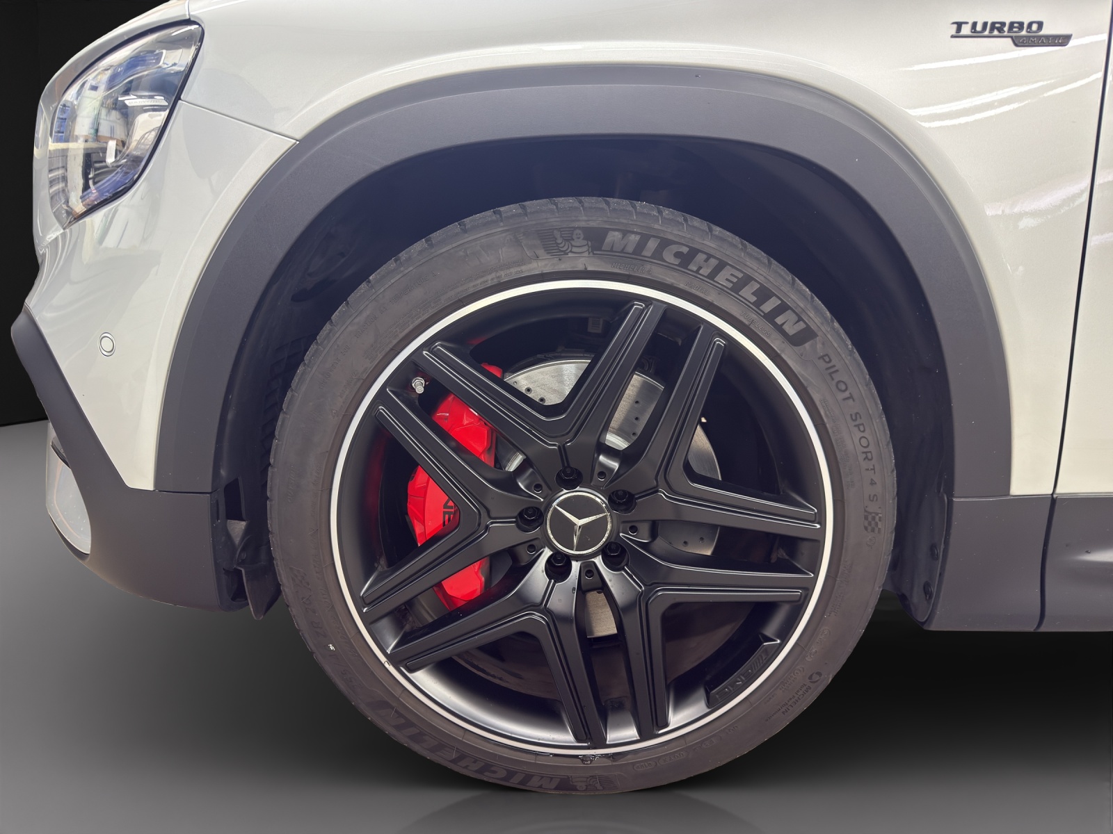 MERCEDES-BENZ GLB AMG 35 4M 8G-Tronic - 8