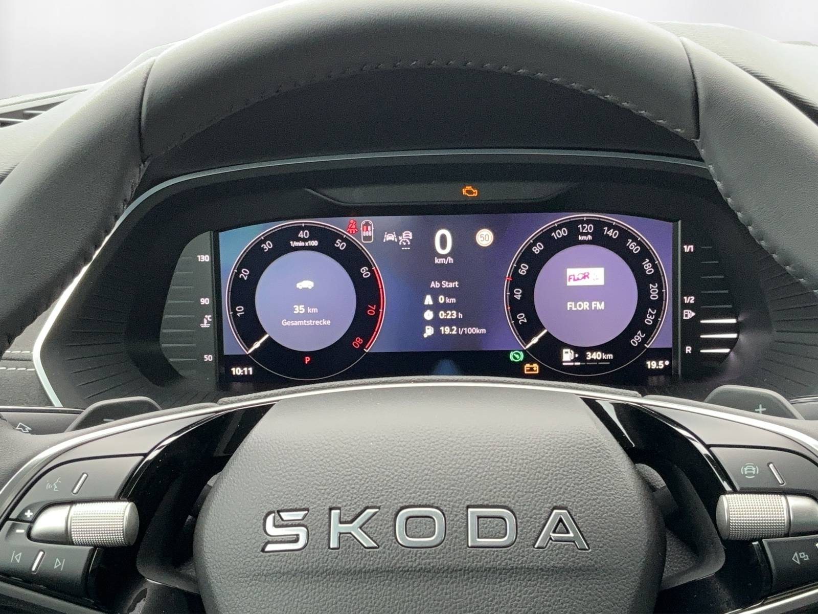 SKODA Octavia Combi 1.5 TSI mHEV DSG Sport Line - 8