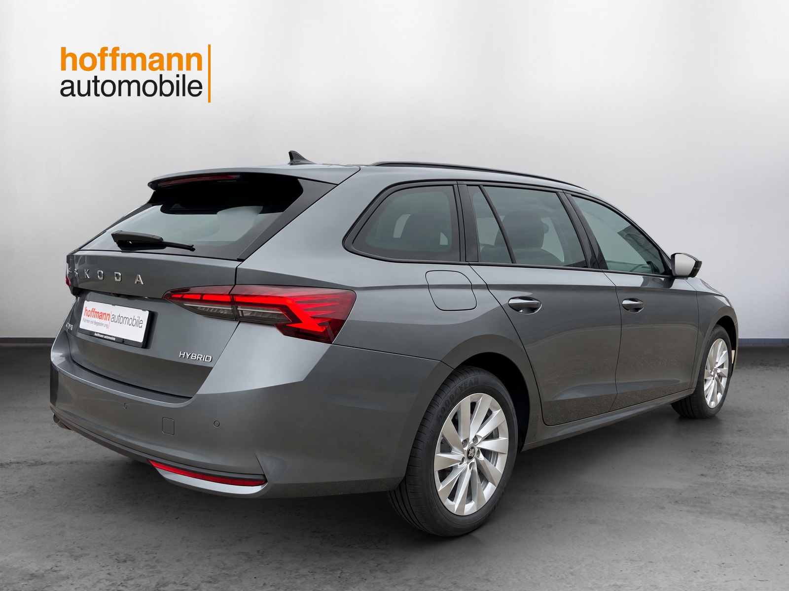 SKODA Octavia Combi 1.5 TSI mHEV DSG Sport Line - 4