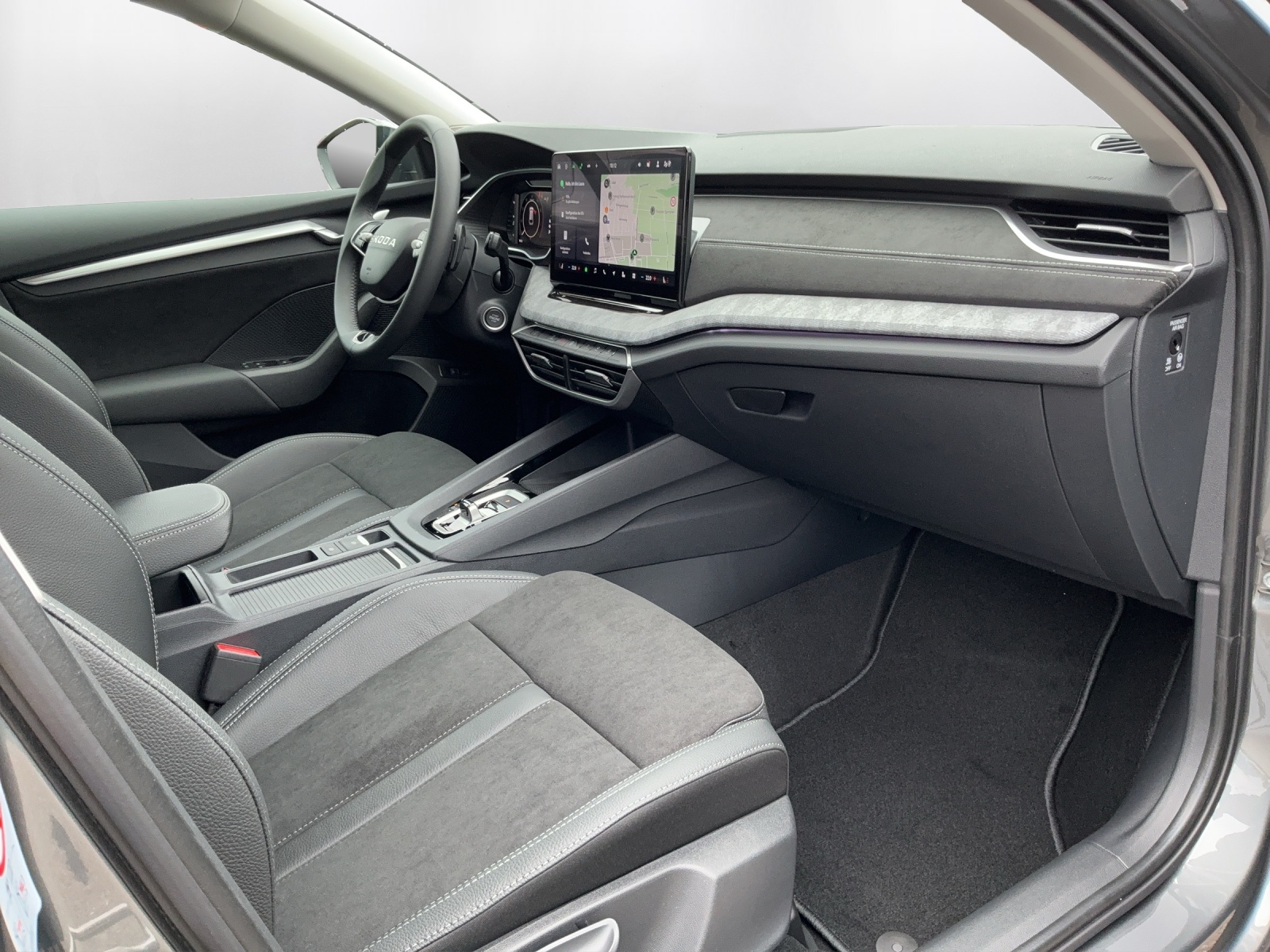 SKODA Octavia Combi 1.5 TSI mHEV DSG Sport Line - 14