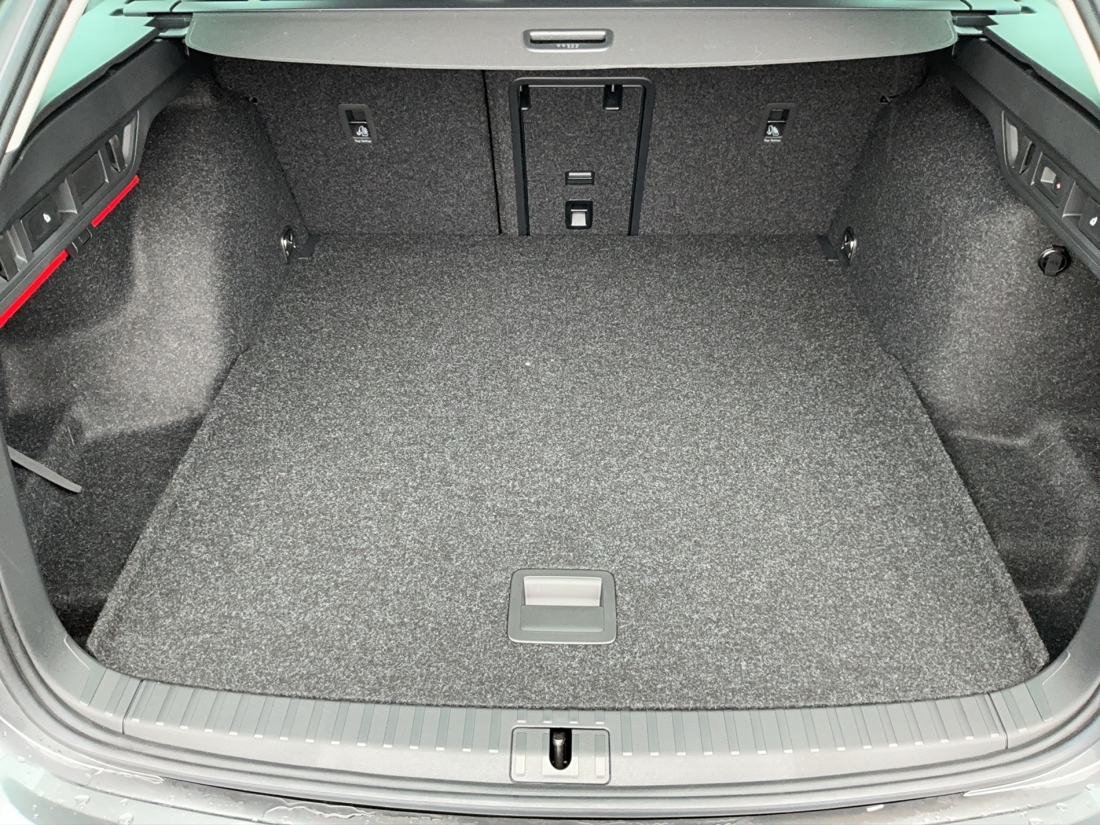 SKODA Octavia Combi 1.5 TSI mHEV DSG Sport Line - 12