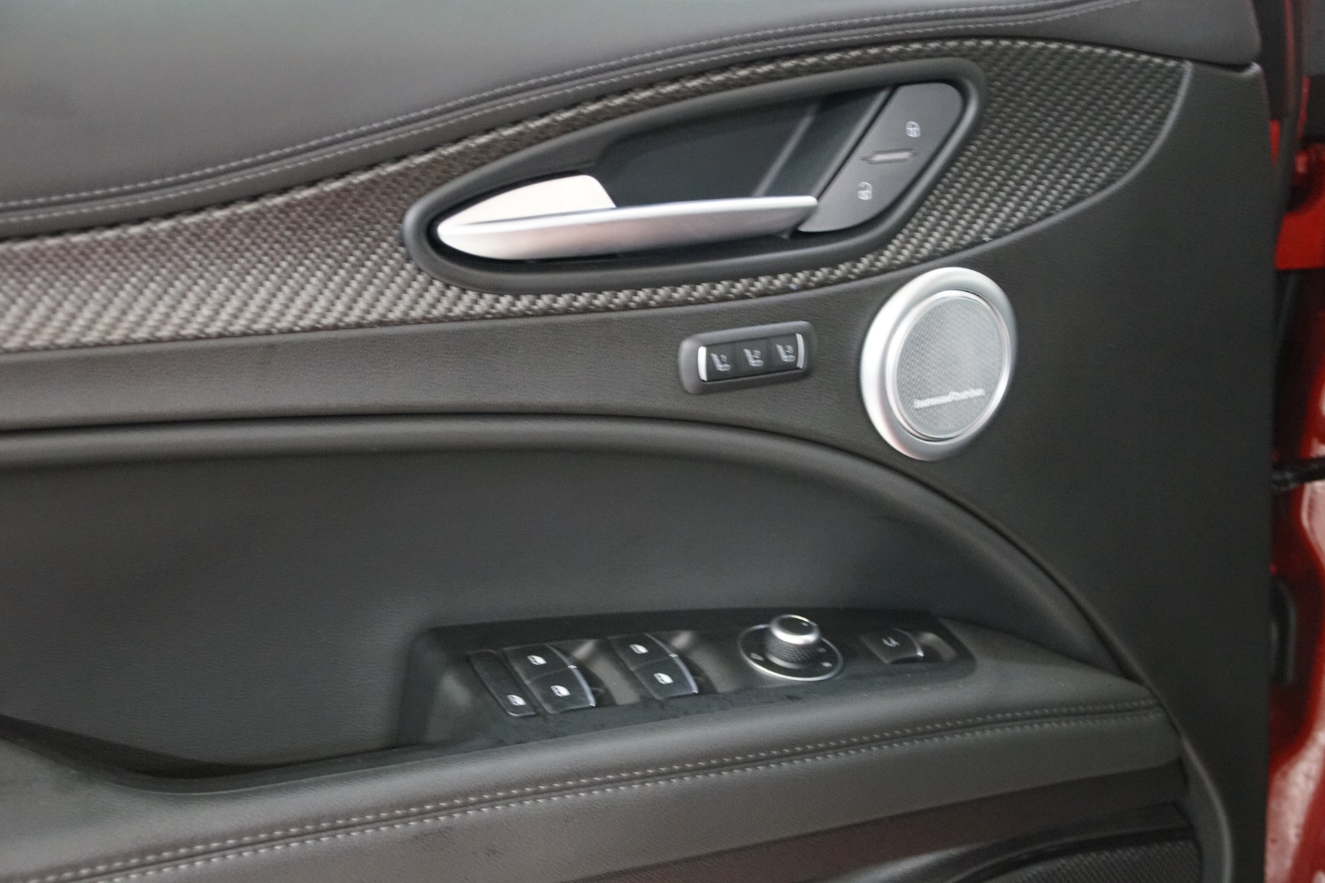 ALFA ROMEO Stelvio 2.9 V6 Quadrifoglio Q4 AT8 - 16