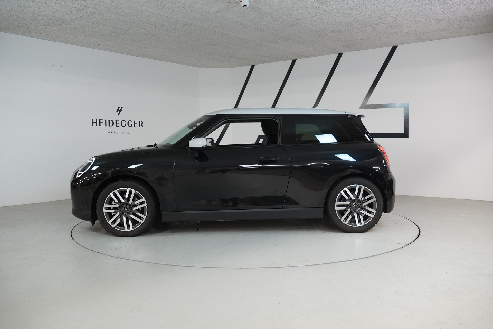 MINI Cooper SE - 5