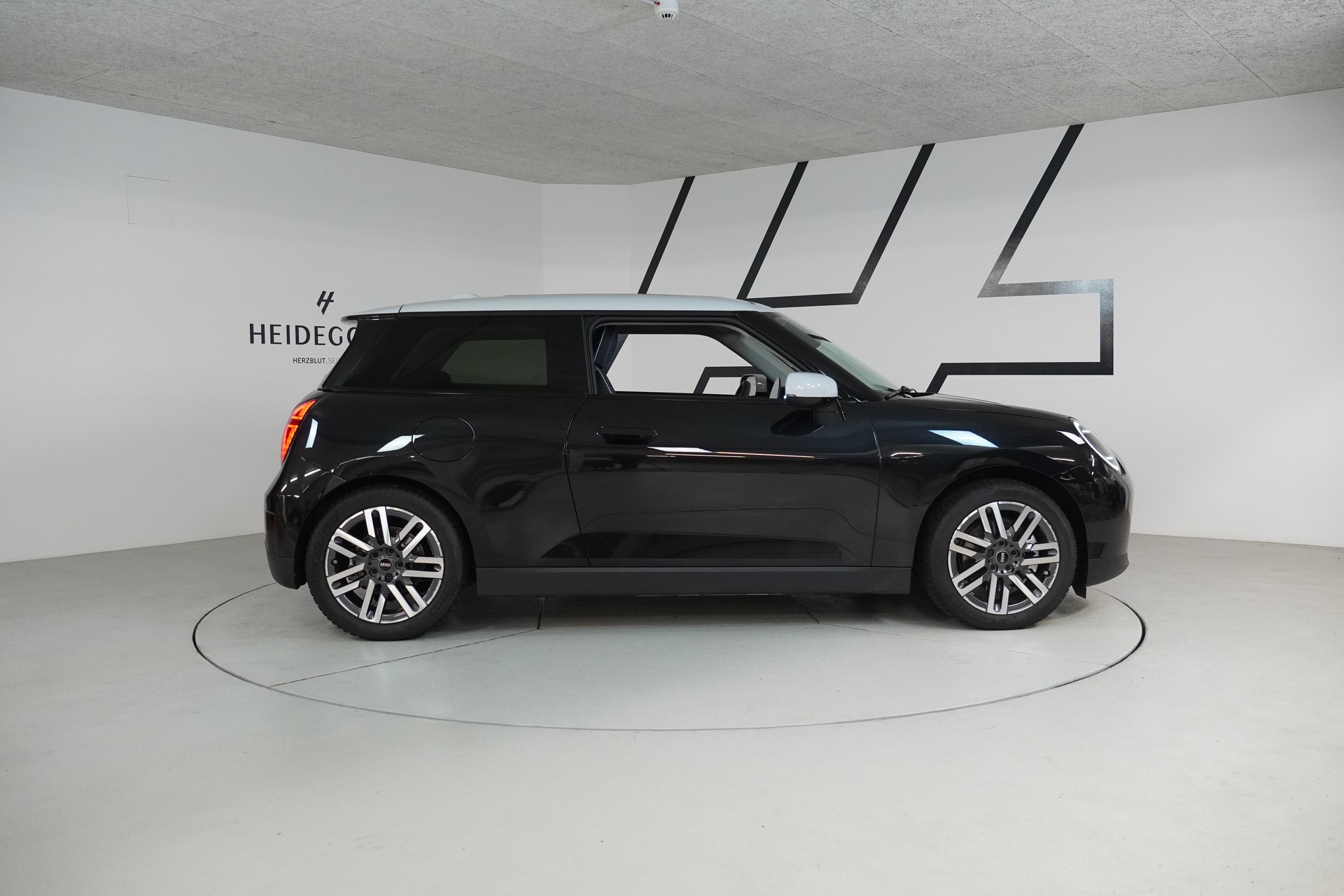 MINI Cooper SE - 9