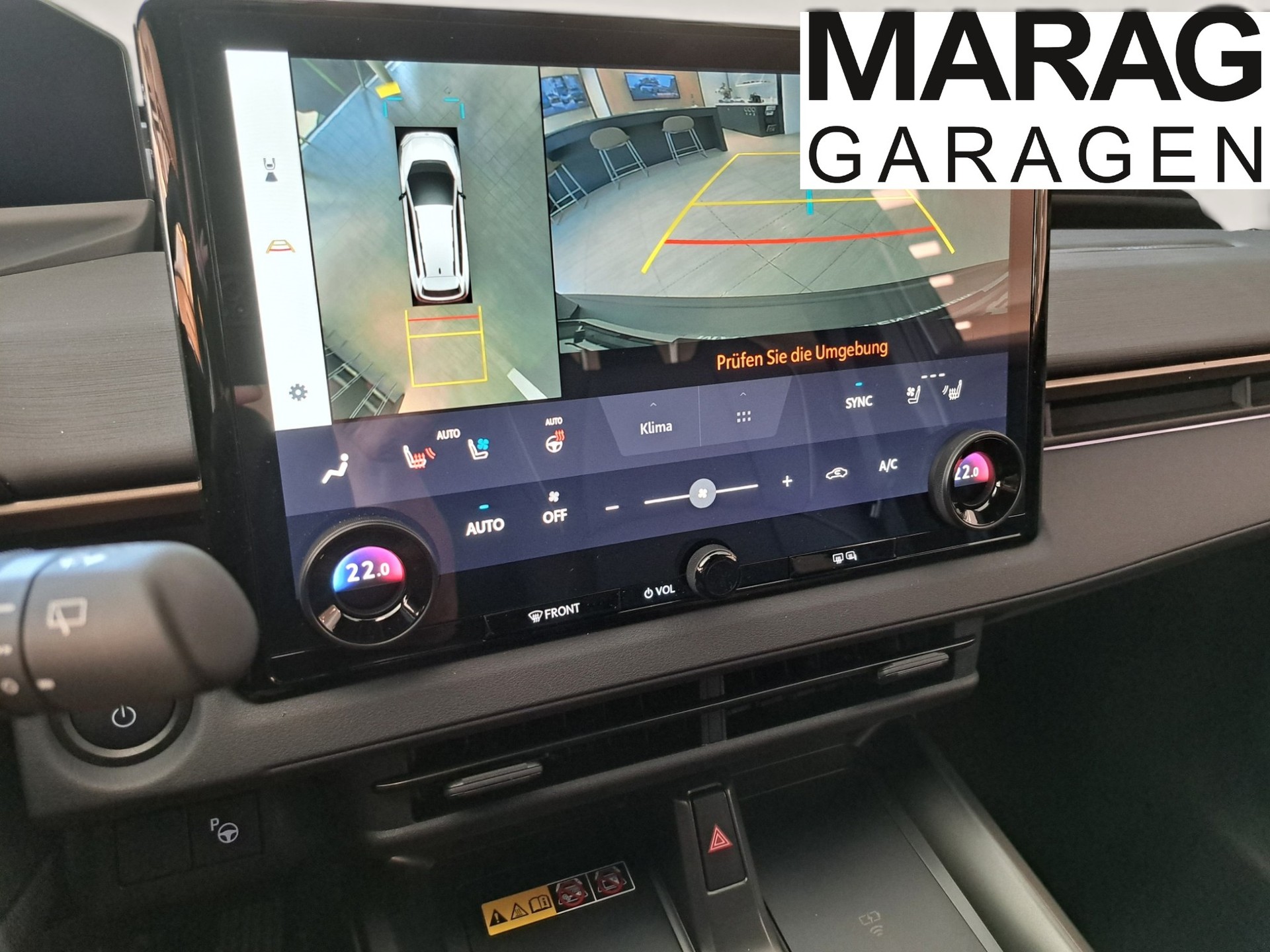 TOYOTA bZ4X Touring Premium 74.7 kWh AWD - 11