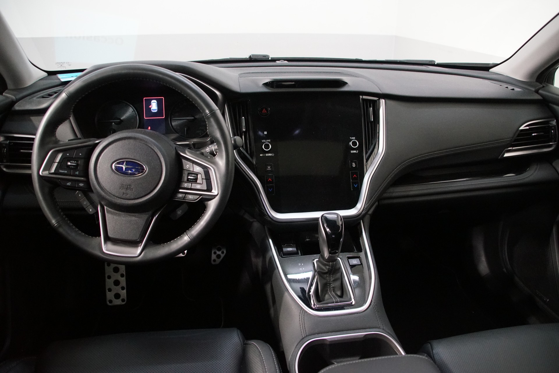 SUBARU Outback 2.5i Luxury AWD Lineartronic - 12