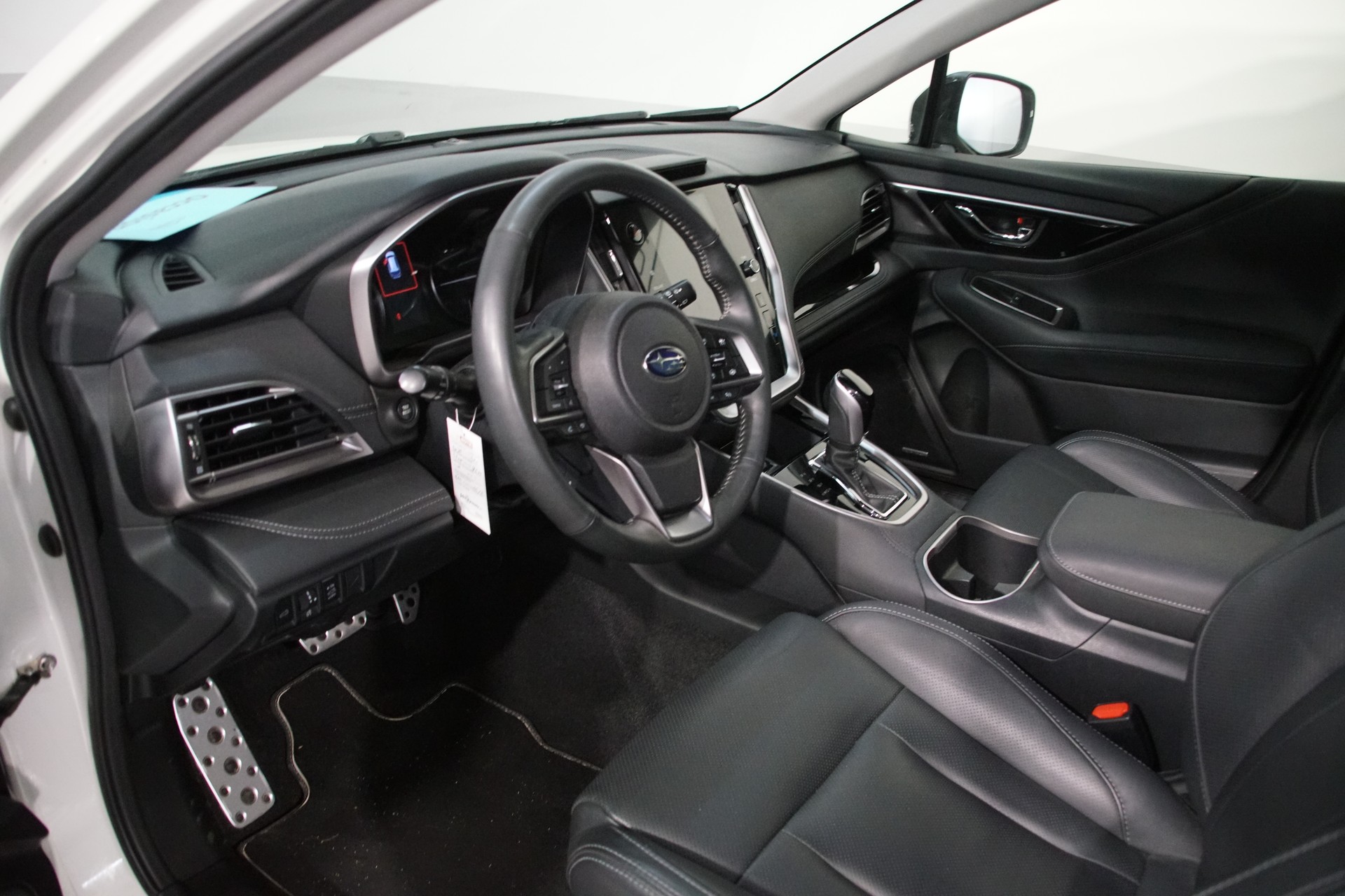 SUBARU Outback 2.5i Luxury AWD Lineartronic - 9