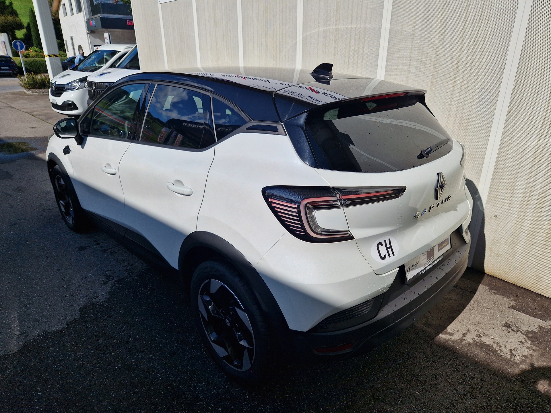 RENAULT CAPTUR 1.3 TCe 160 techno EDC - 3