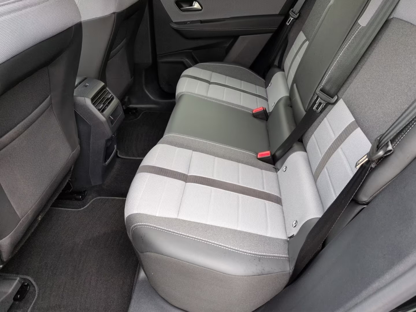 OPEL Grandland-e GS Anhängerkupplung - 15