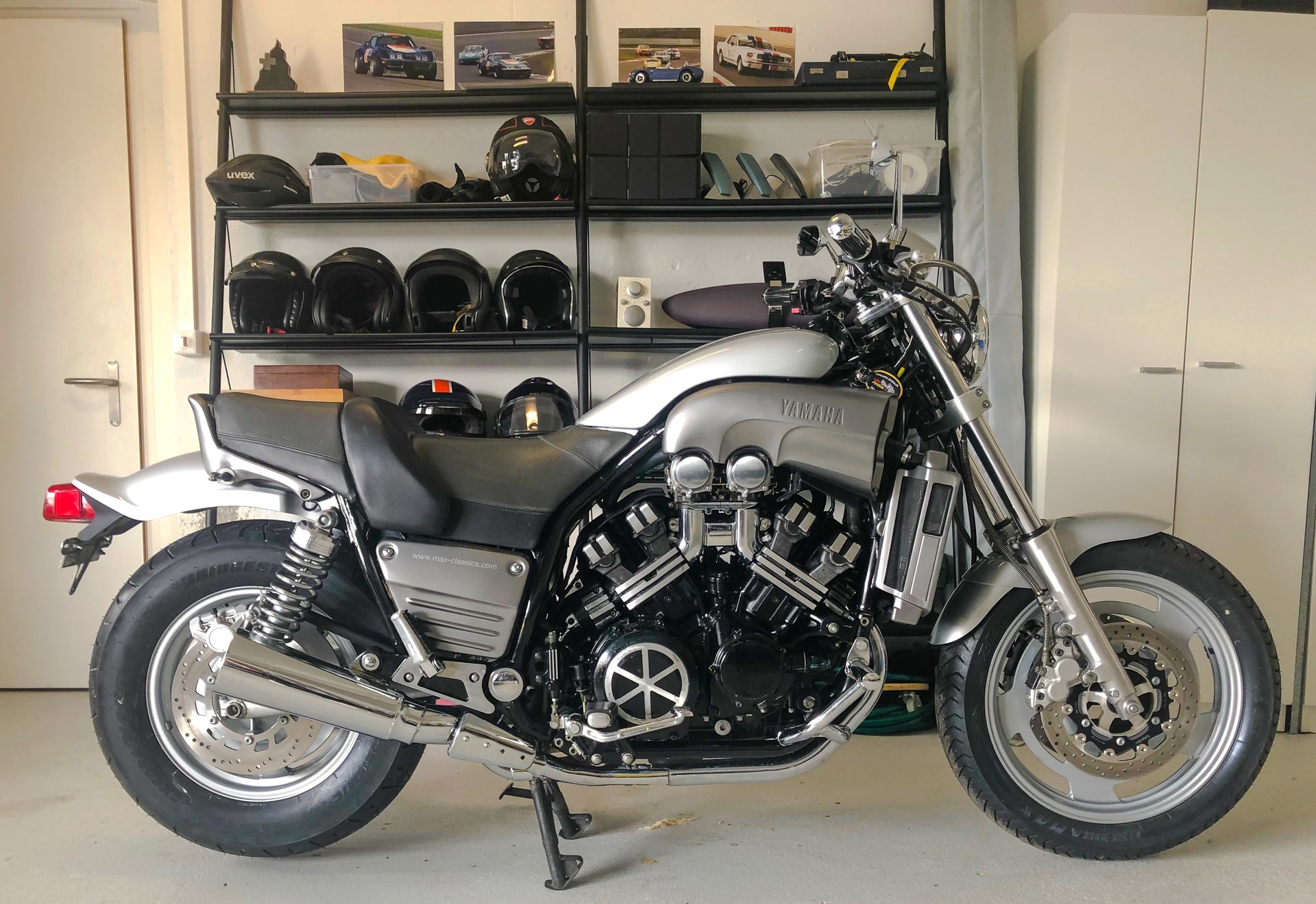 YAMAHA V-Max VMX 1200 MC - 2