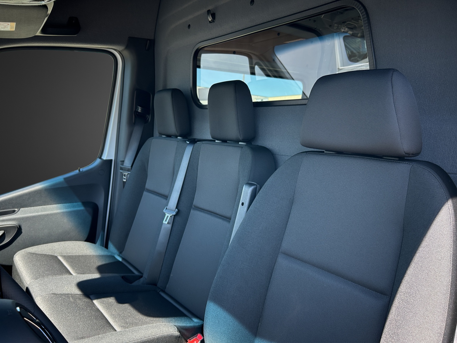 MERCEDES-BENZ Sprinter 319 CDI Standard 9G-TRONIC - 11