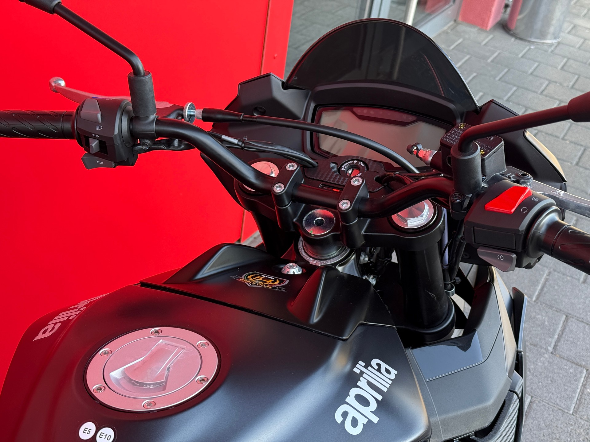 APRILIA Tuono 125 - 5