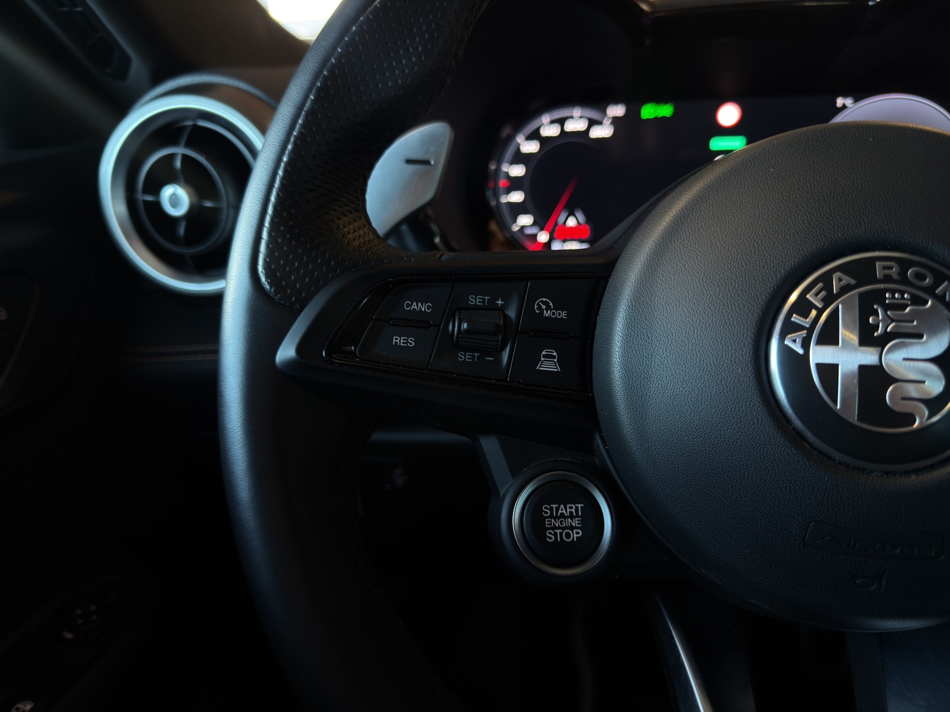 ALFA ROMEO Tonale 1.5 Veloce Premium - 24