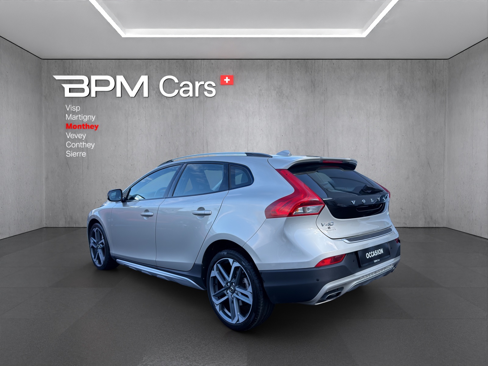 VOLVO V40 Cross Country T4 AWD Summum Geartronic - 6
