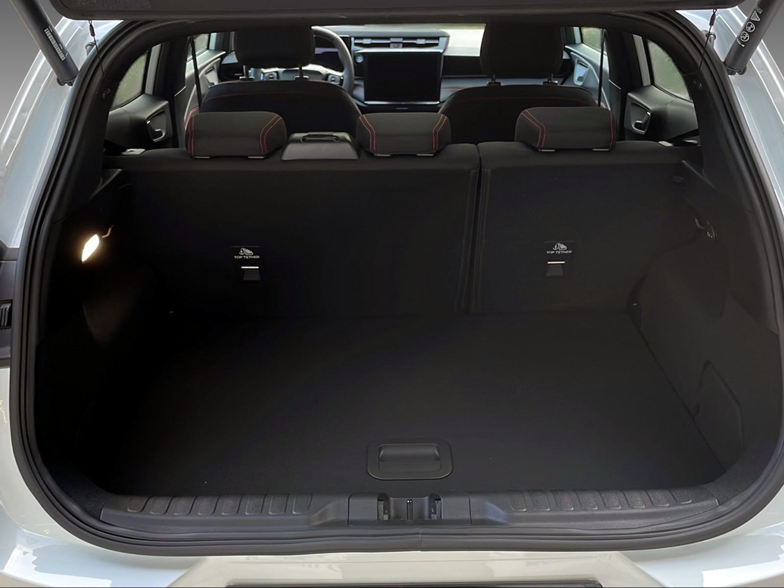 FORD Puma 1.0 EcoB Hybrid 155 ST-Line - 8