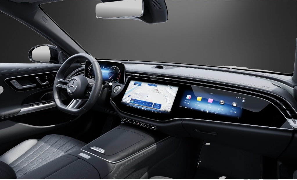 MERCEDES-BENZ E 200 T 9G-Tronic 4Matic - 8