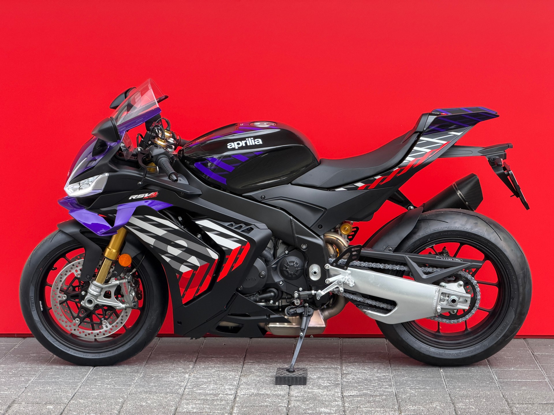 APRILIA RSV4 1100 E5+ Factory - 10