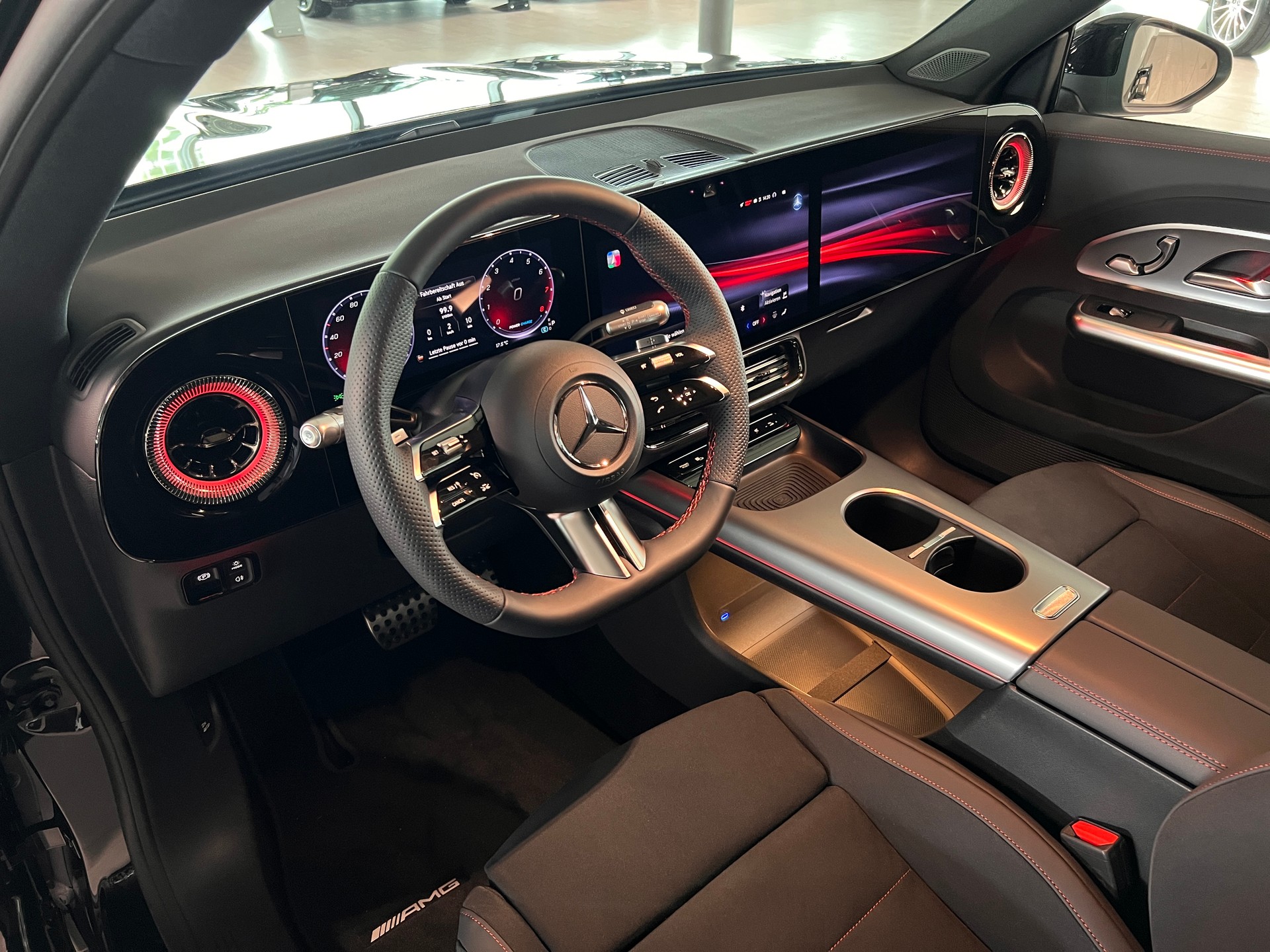 MERCEDES-BENZ GLB 220 4Matic 8G-Tronic - 11