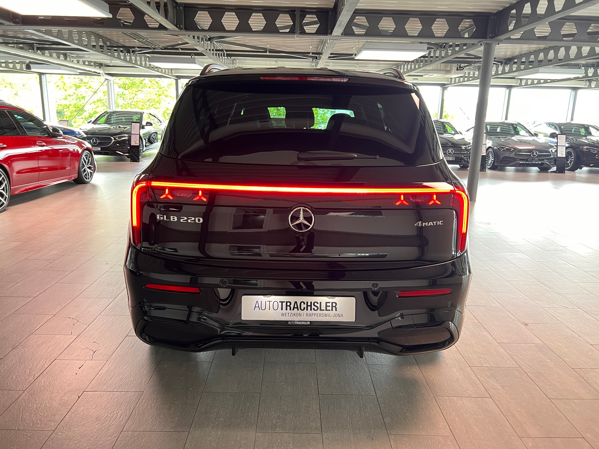 MERCEDES-BENZ GLB 220 4Matic 8G-Tronic - 5