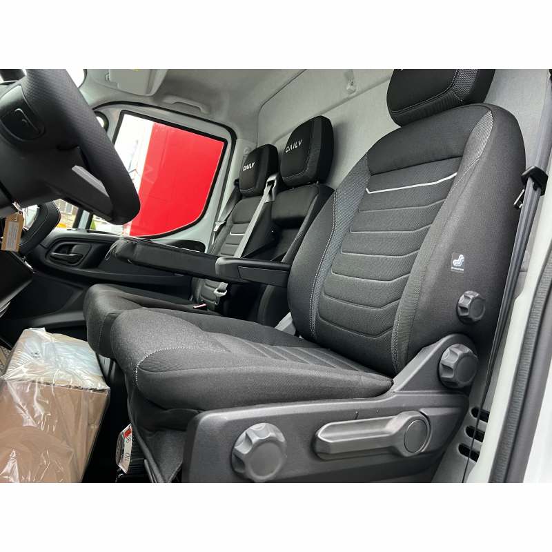IVECO Daily 35 S 18HA8 K.-Ch. 3750 3.0 HPI 180 - 5