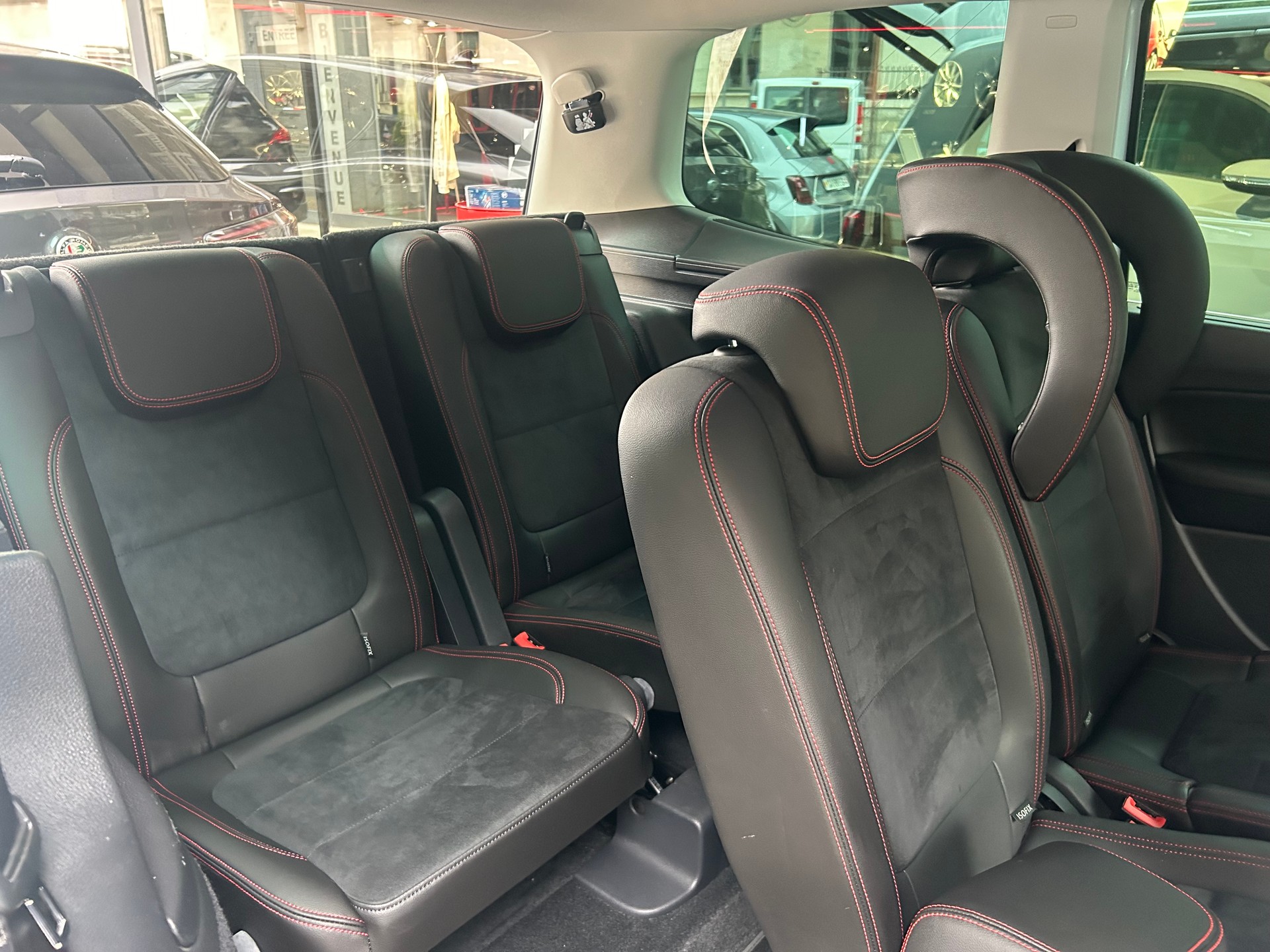 SEAT Alhambra 2.0 TDI DSG SWISS FR - 10