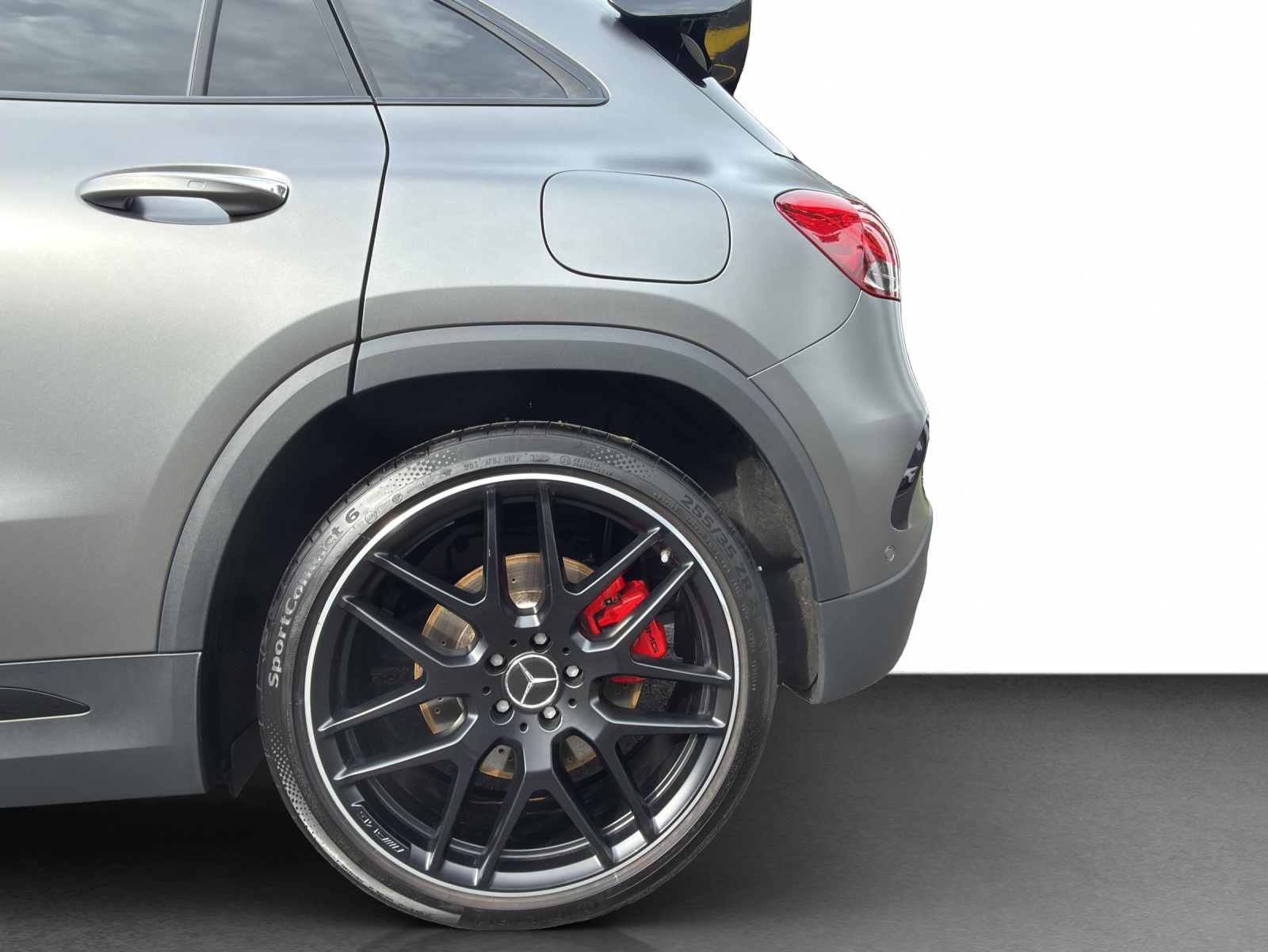 MERCEDES-BENZ GLA 45 S AMG 4Matic+ - 22