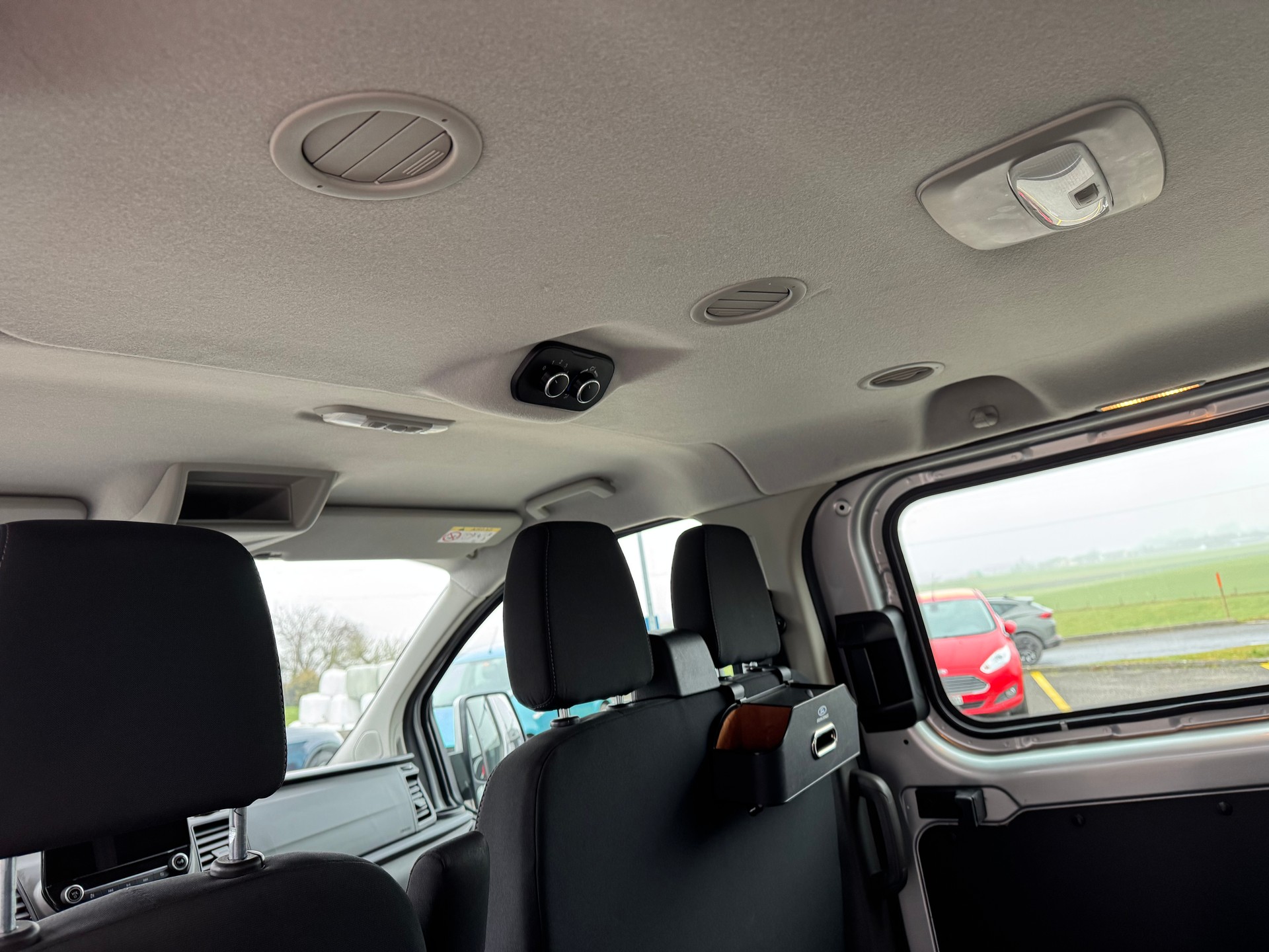 FORD Transit Custom 320 L1H1 Trend A - 9