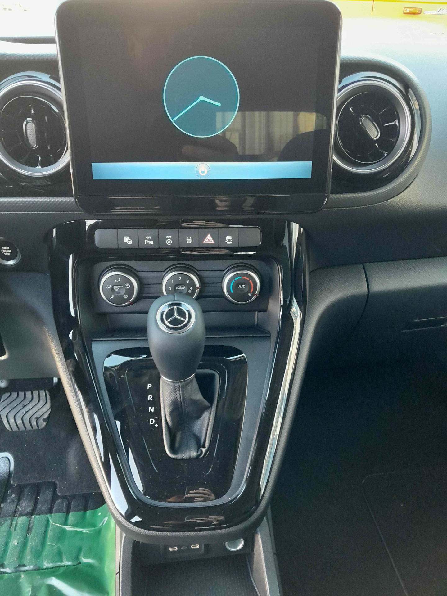 MERCEDES-BENZ 180 d Style Van S - 11