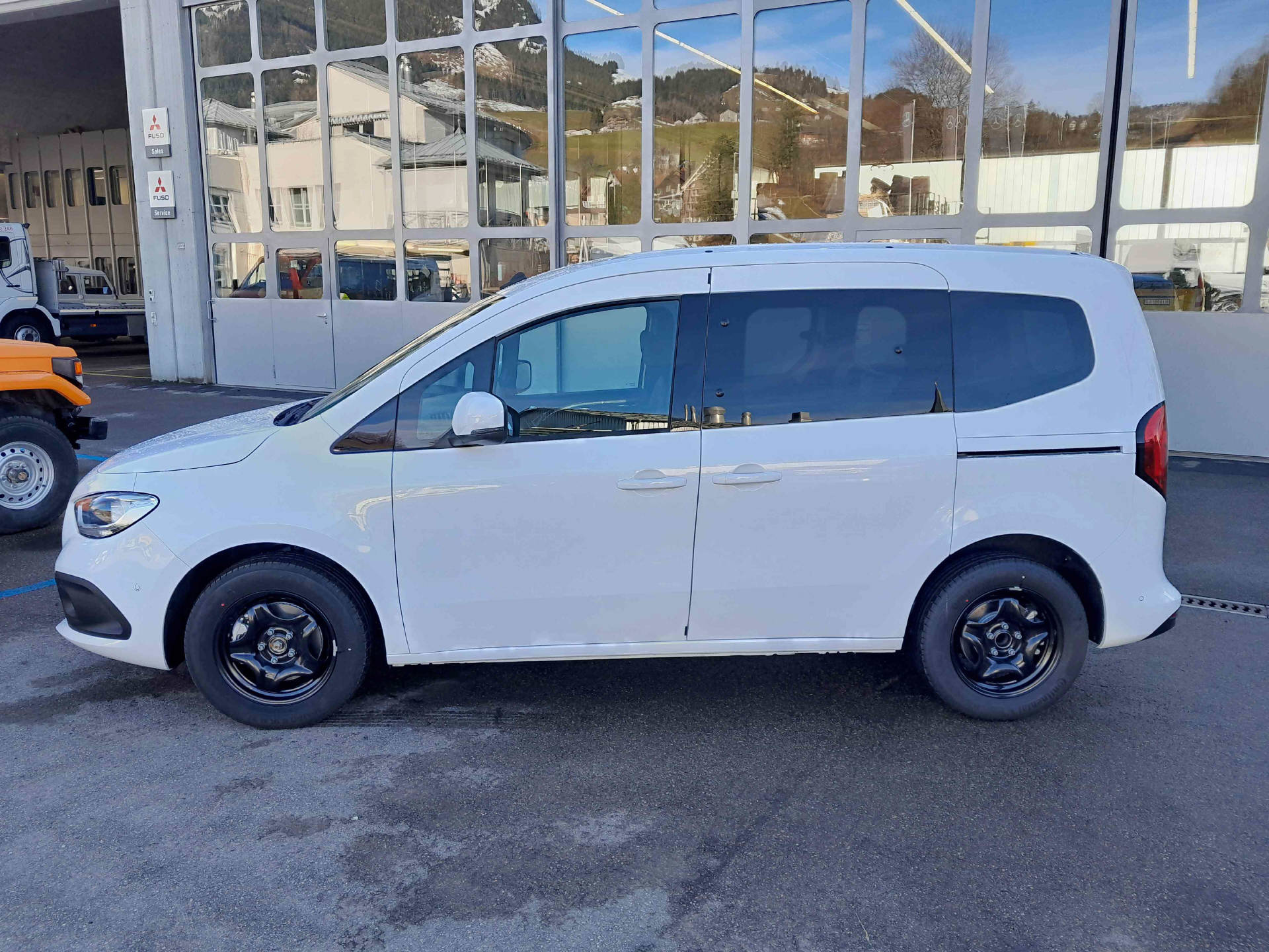 MERCEDES-BENZ 180 d Style Van S - 2