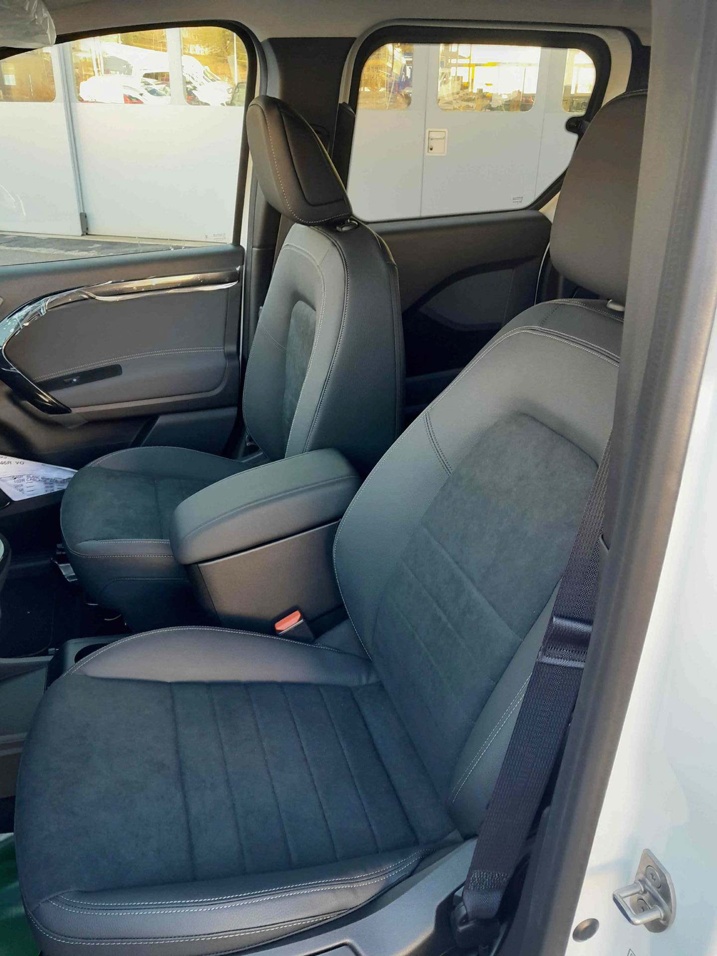 MERCEDES-BENZ 180 d Style Van S - 13