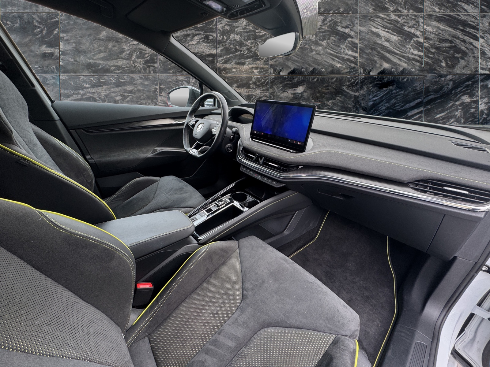 SKODA Enyaq RS 4x4 - 14