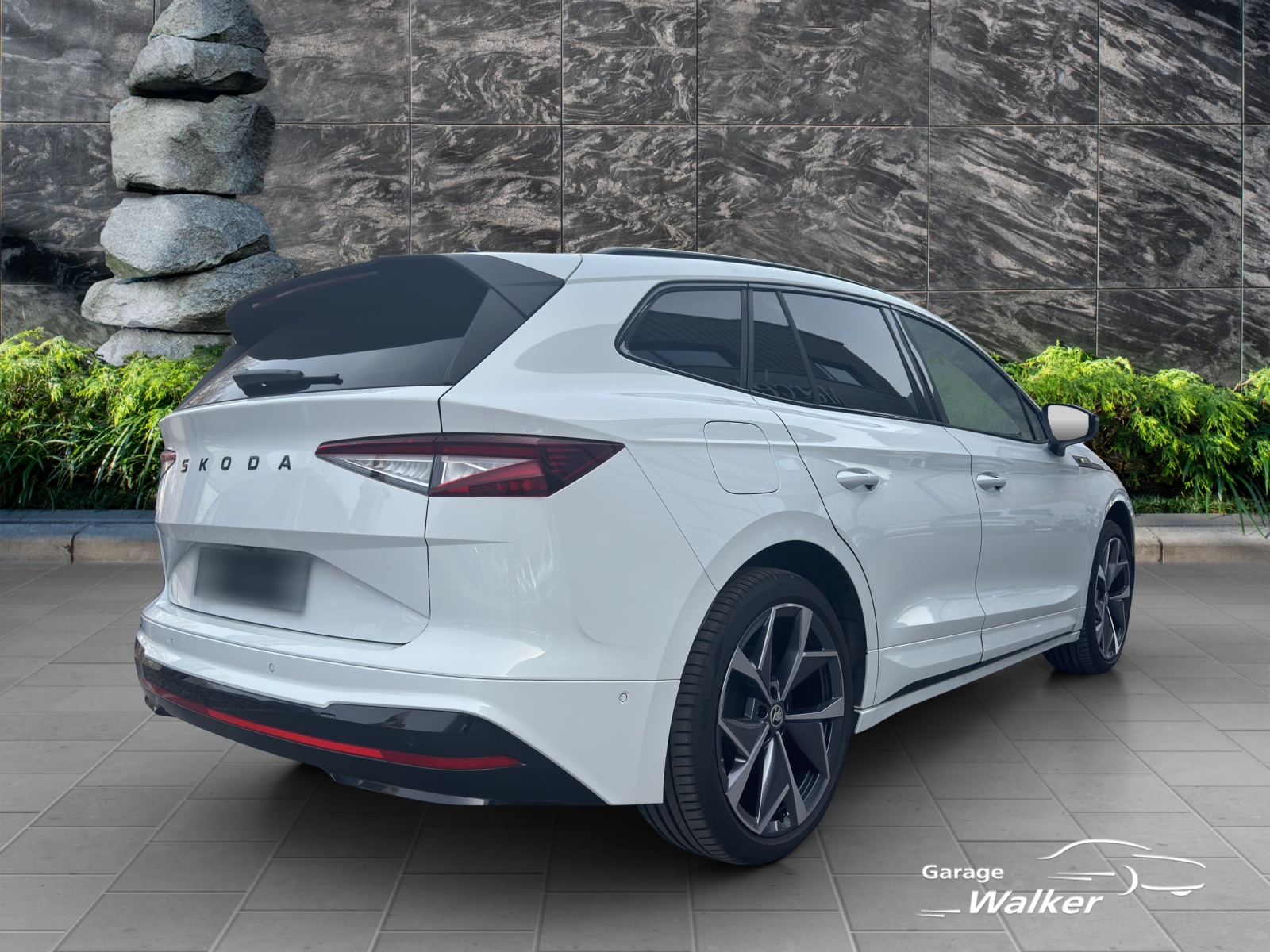 SKODA Enyaq RS 4x4 - 6