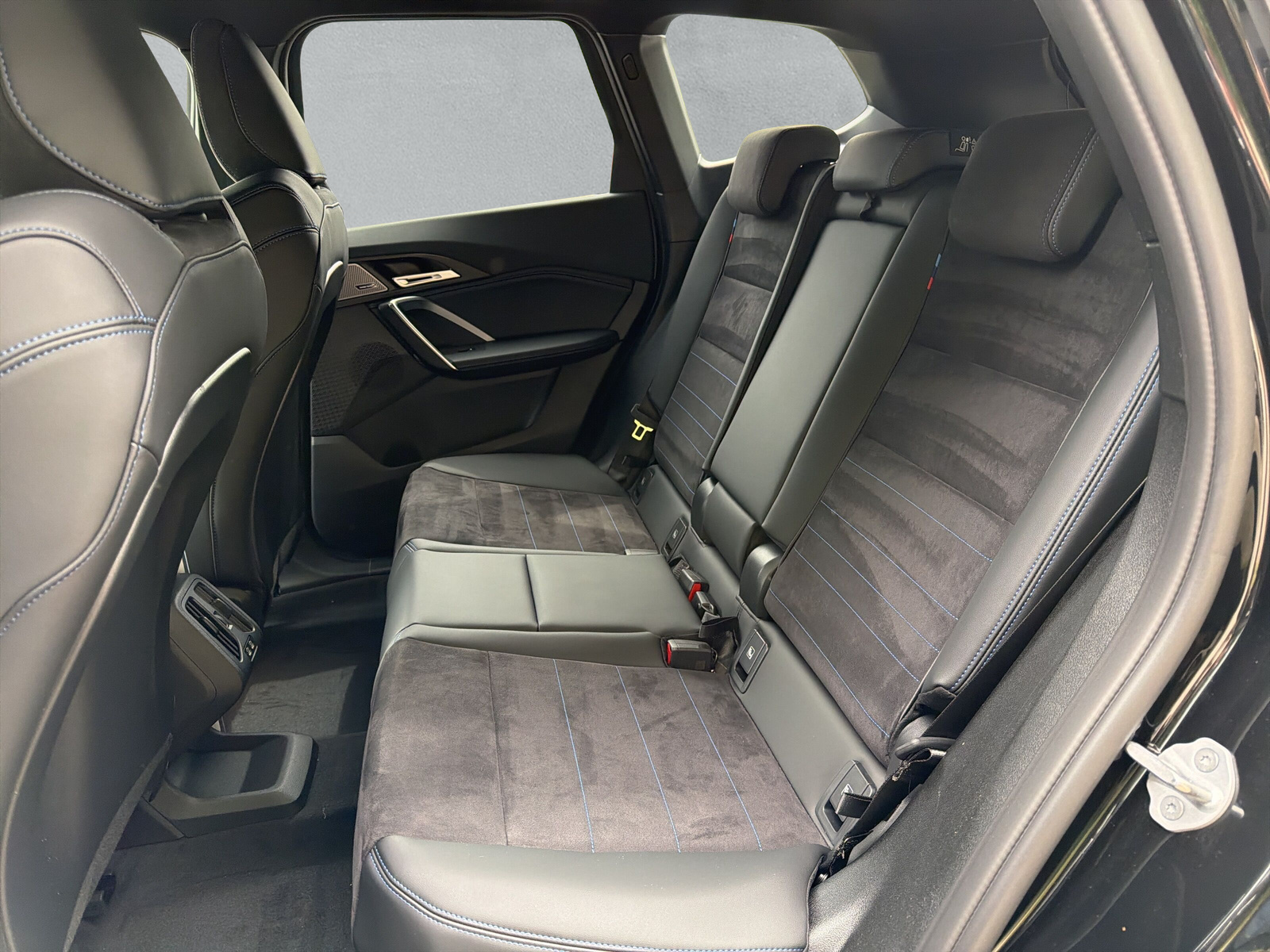 BMW X1 xDrive 25e M Sport - 11