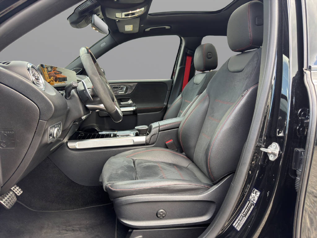 MERCEDES-BENZ GLB 35 AMG 4matic - 8