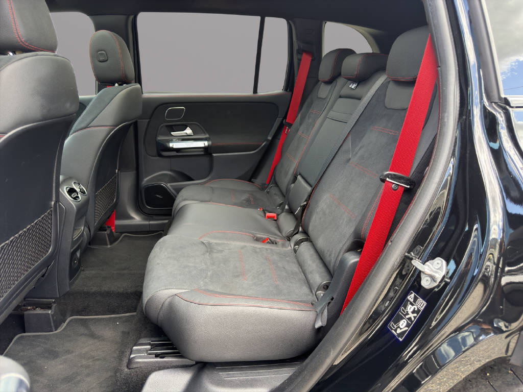 MERCEDES-BENZ GLB 35 AMG 4matic - 14