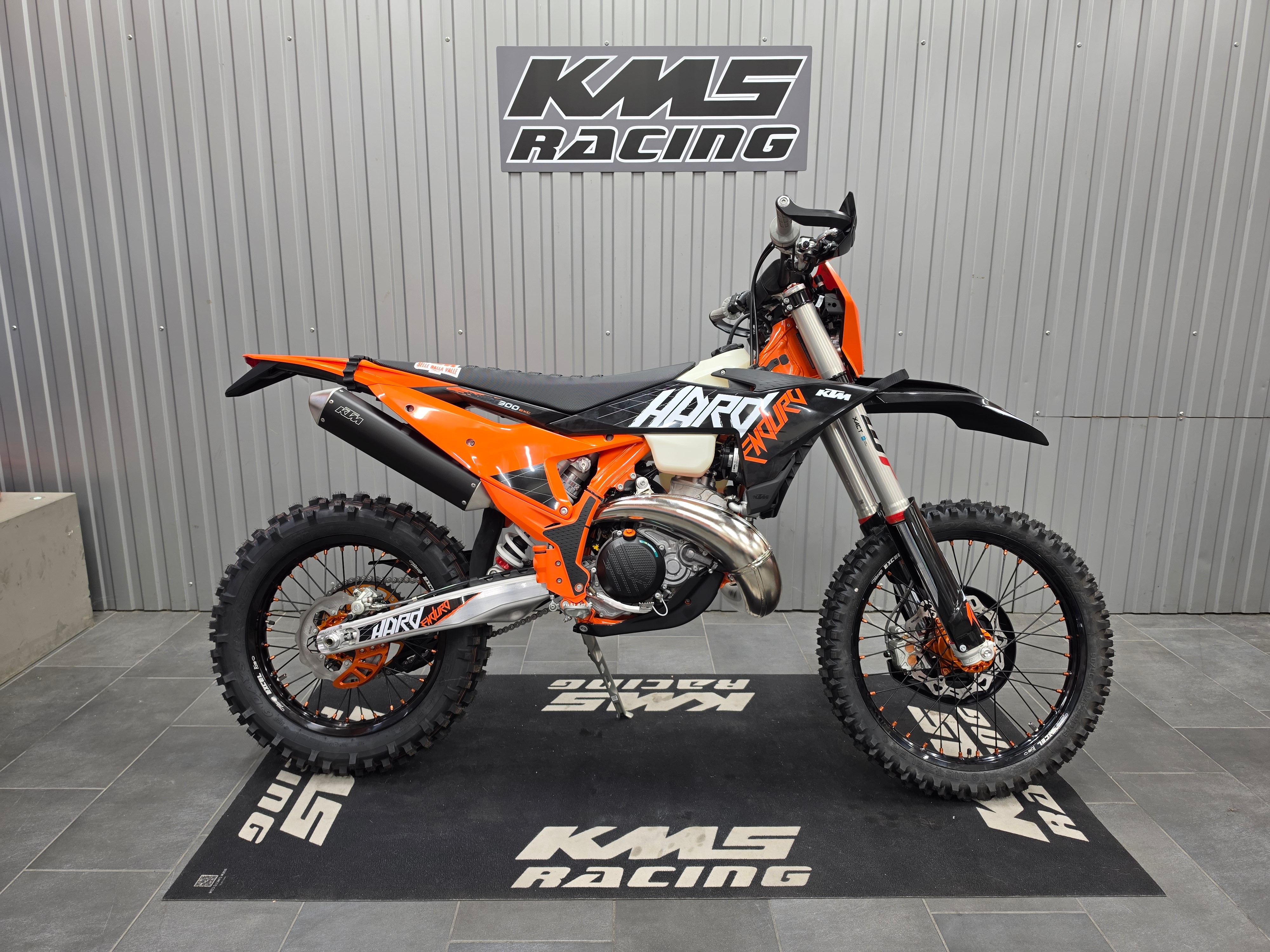 KTM 300