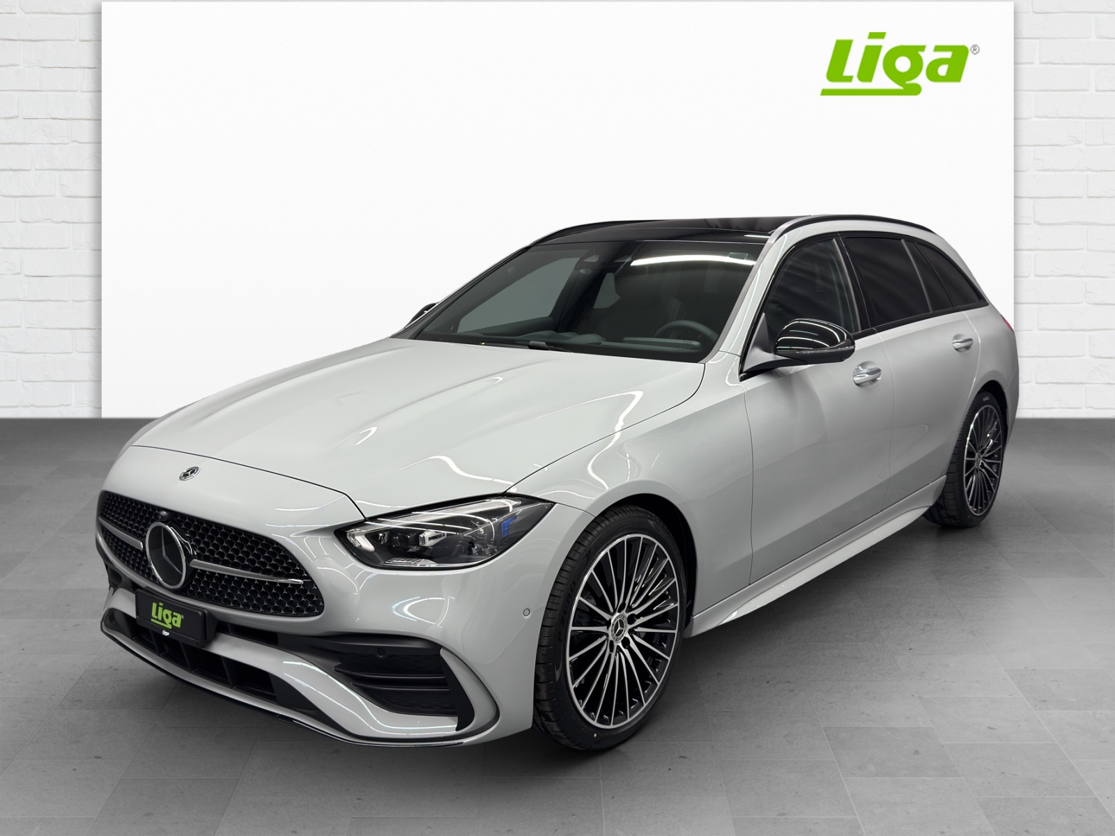 MERCEDES-BENZ C 220 d AMG Line 4Matic T- Modell Swiss Star - 2
