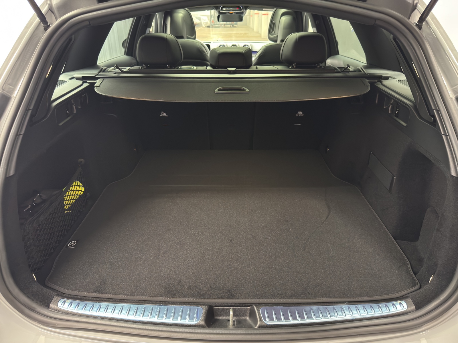 MERCEDES-BENZ C 220 d AMG Line 4Matic T- Modell Swiss Star - 11