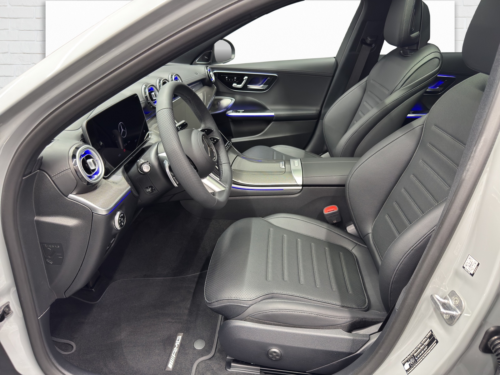MERCEDES-BENZ C 220 d AMG Line 4Matic T- Modell Swiss Star - 7
