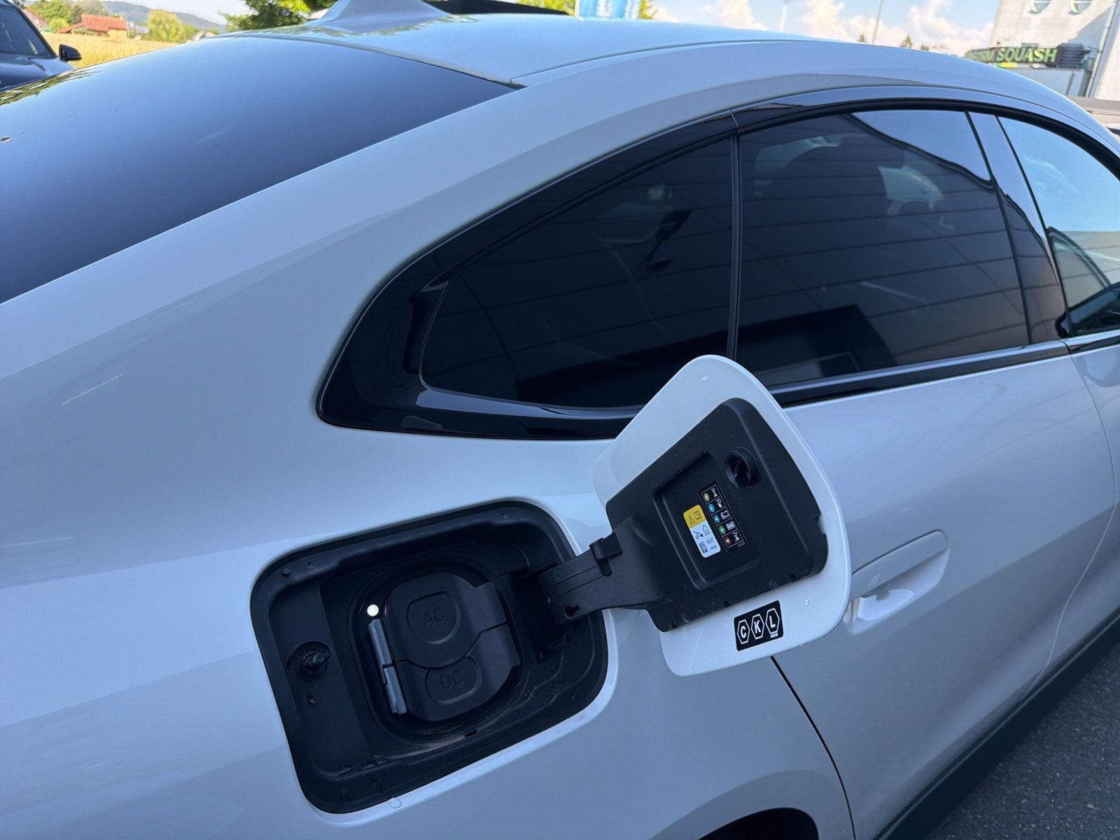 BMW i4 eDrive35 (CH) AHK ** Action de Leasing à 0.9% ** - 27