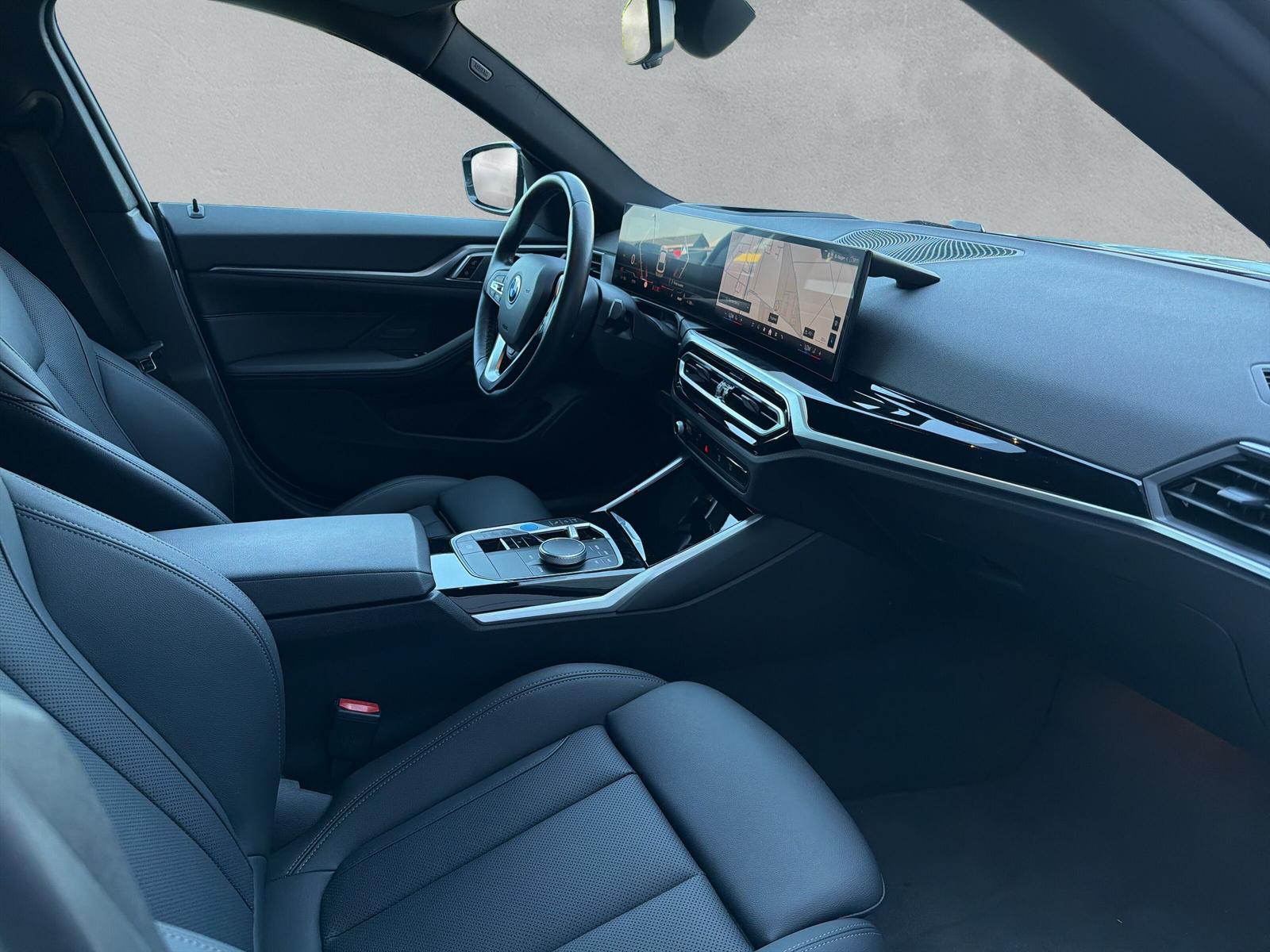 BMW i4 eDrive35 (CH) AHK ** Action de Leasing à 0.9% ** - 14