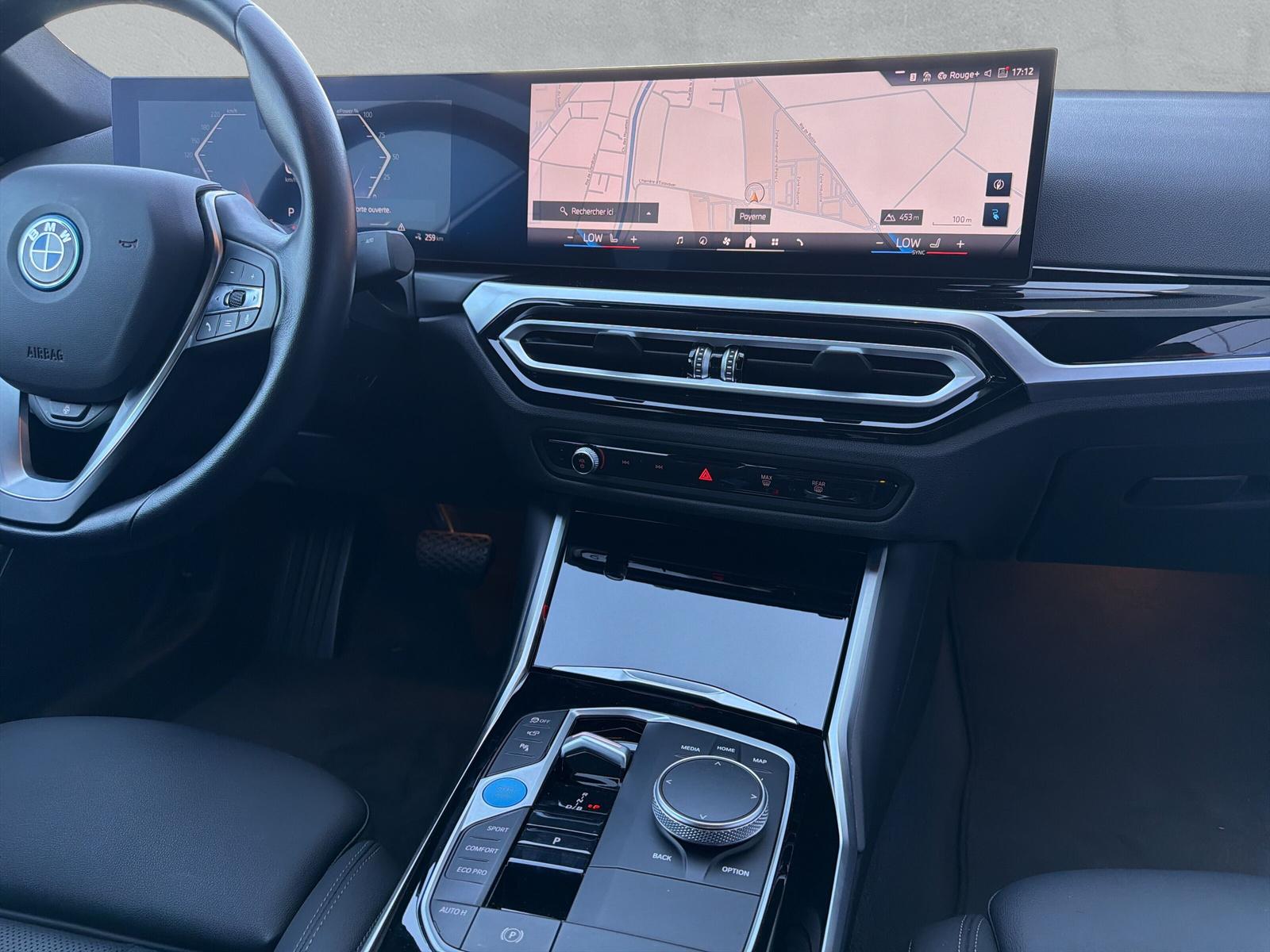 BMW i4 eDrive35 (CH) AHK ** Action de Leasing à 0.9% ** - 16