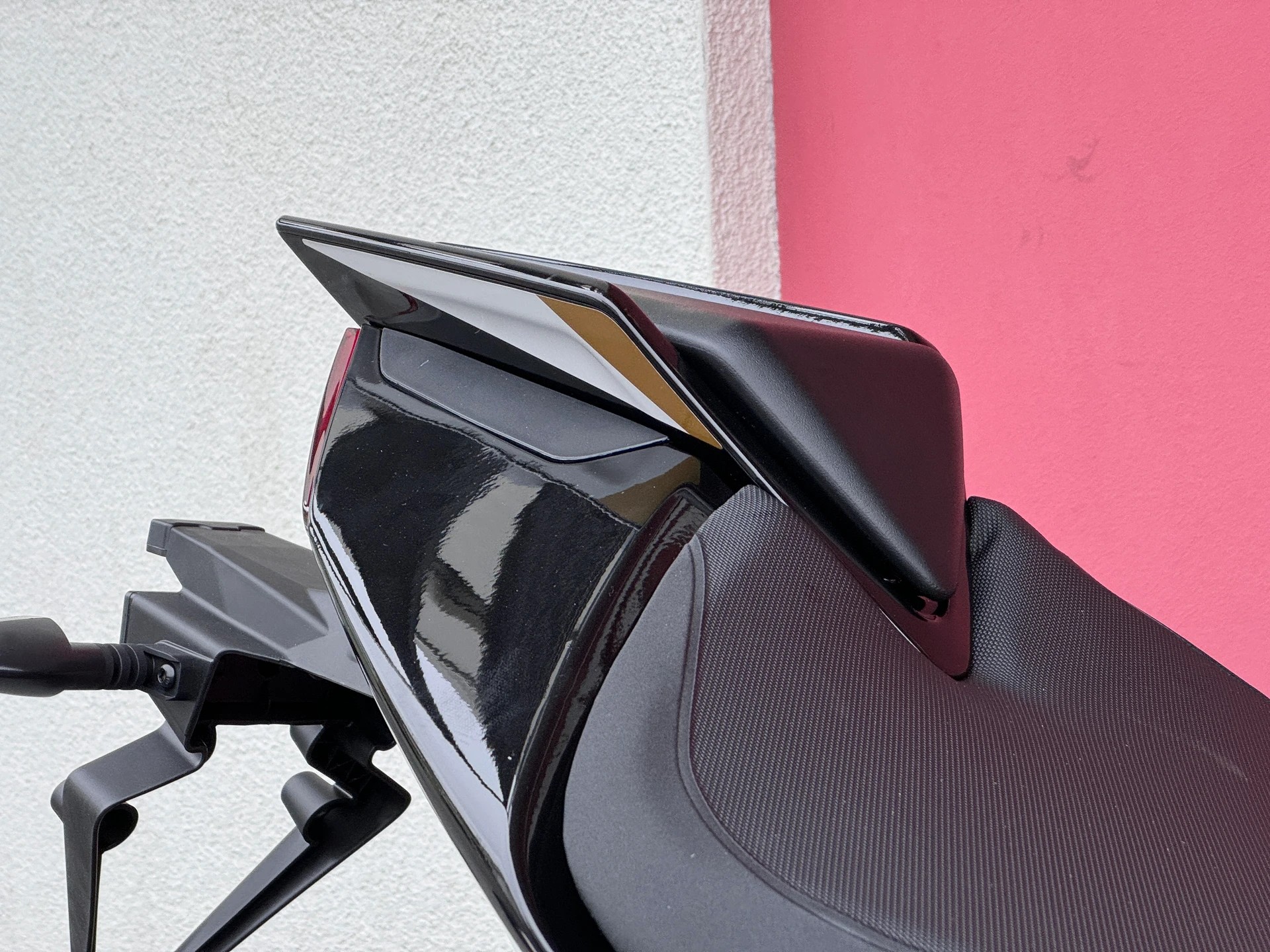 APRILIA Tuono V4 1100 Factory - 2