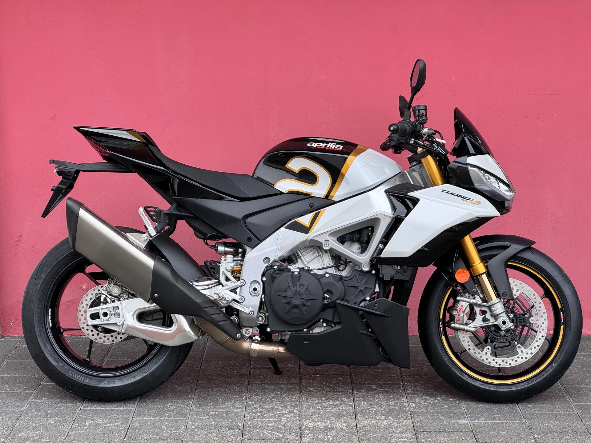APRILIA Tuono V4 1100 Factory - 1