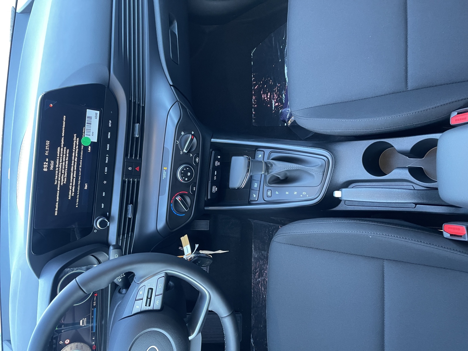 HYUNDAI i20 1.0 T-GDi Amplia DCT - 11