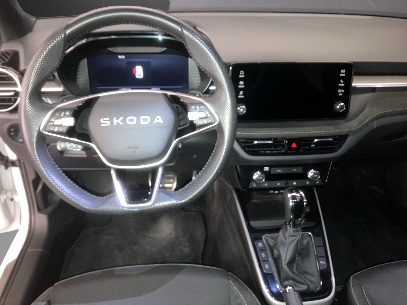 SKODA Fabia 1.0 TSI Dynamic DSG - 7