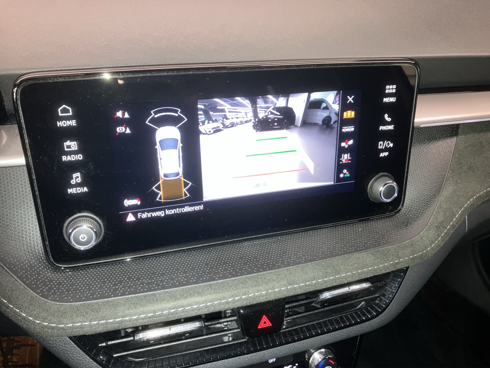 SKODA Fabia 1.0 TSI Dynamic DSG - 13