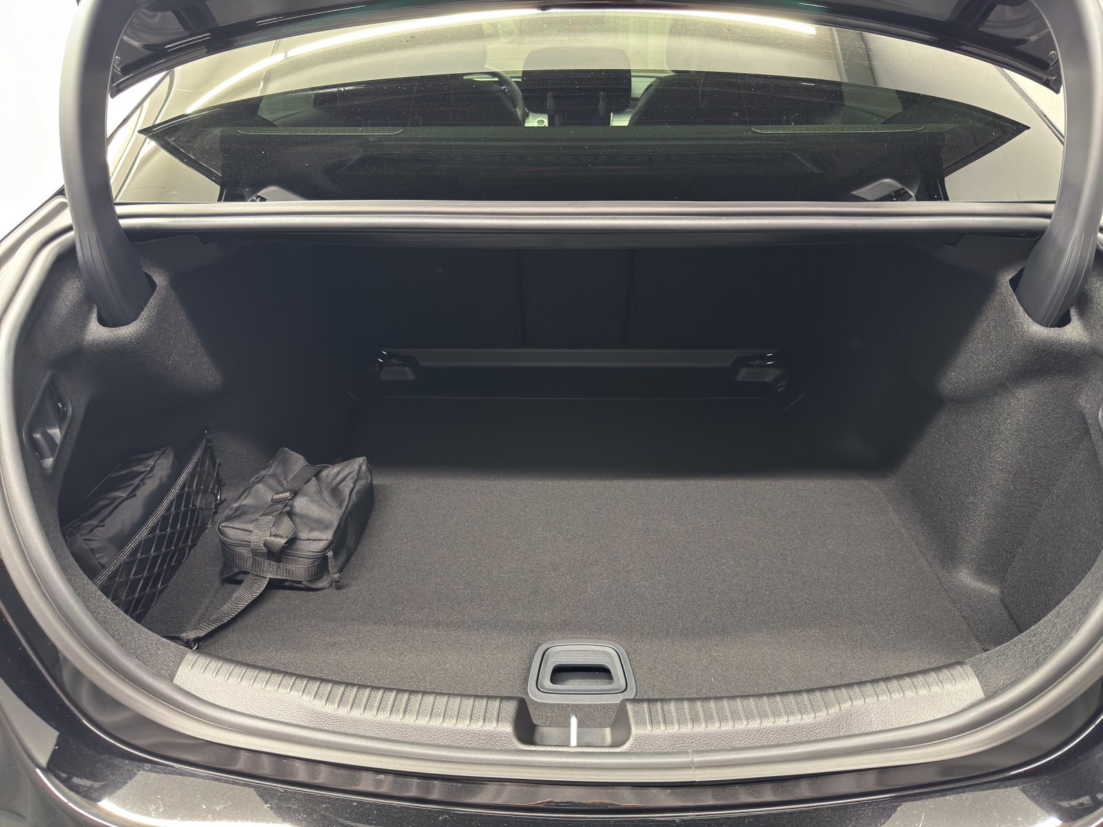MERCEDES-BENZ C 220 d AMG Line 4Matic Swiss Star Lim. - 11