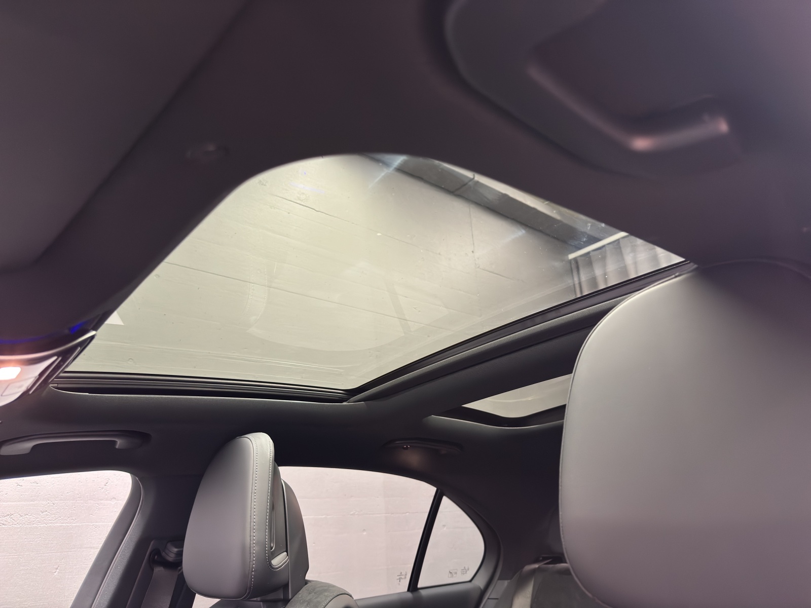 MERCEDES-BENZ C 220 d AMG Line 4Matic Swiss Star Lim. - 15