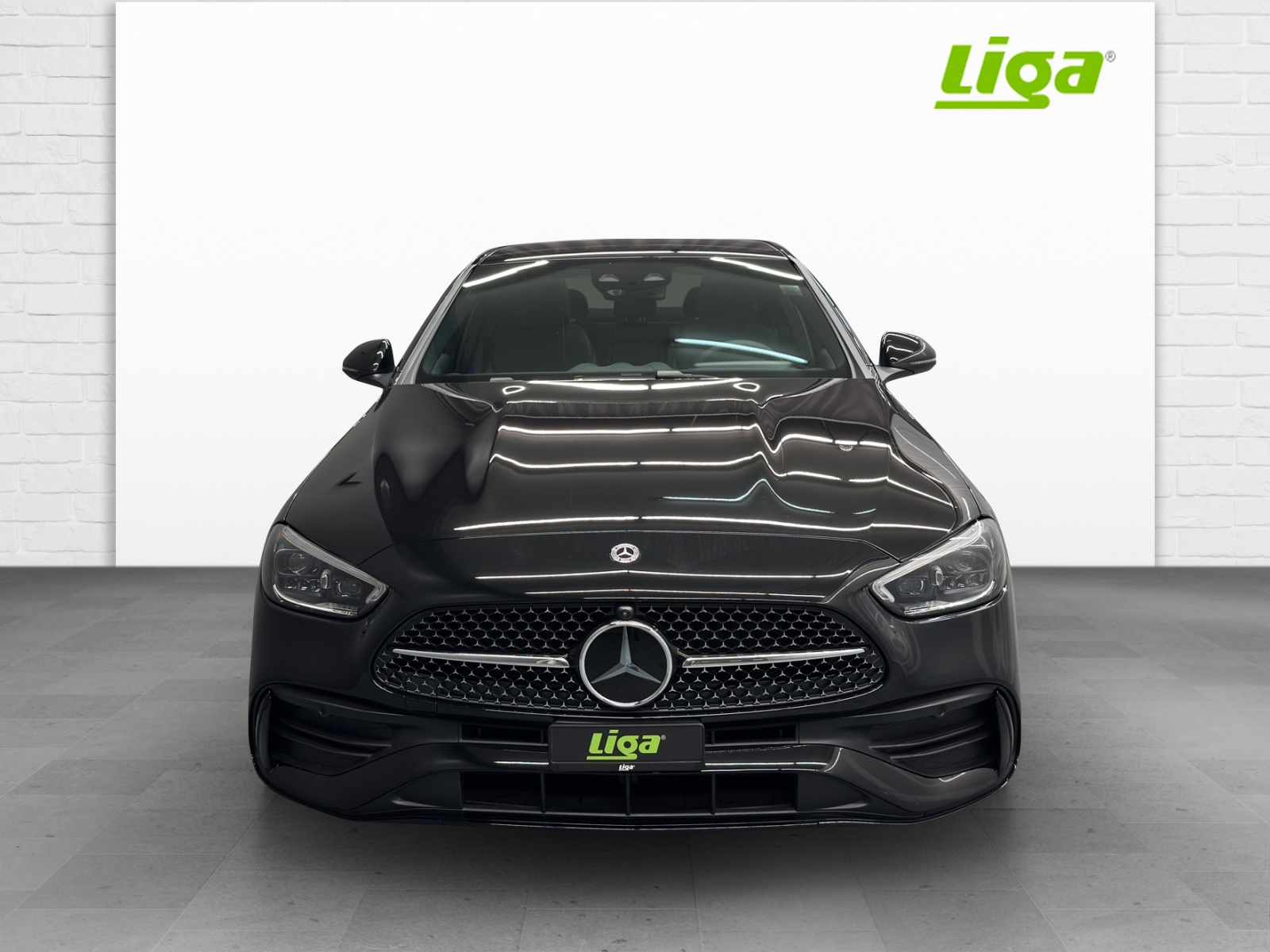 MERCEDES-BENZ C 220 d AMG Line 4Matic Swiss Star Lim. - 3